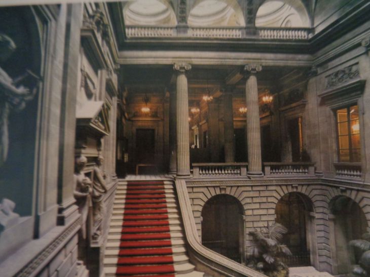 Bordeaux Grand theatre honor stairs