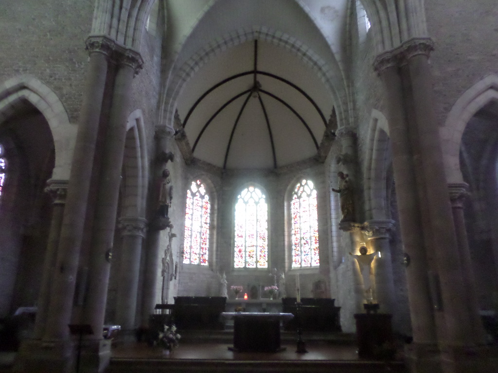 Elven ch St Alban side ent apr16