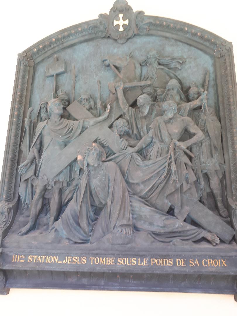 sainte anne d auray bas ste anne cloister III Jesus felled under the weight of the Cross jul20