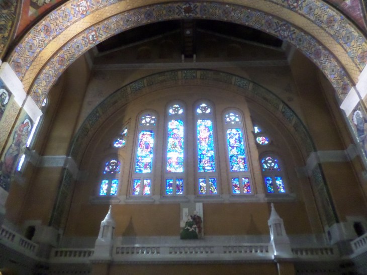 Lisieux basilica sainte thérèse arriving aug20