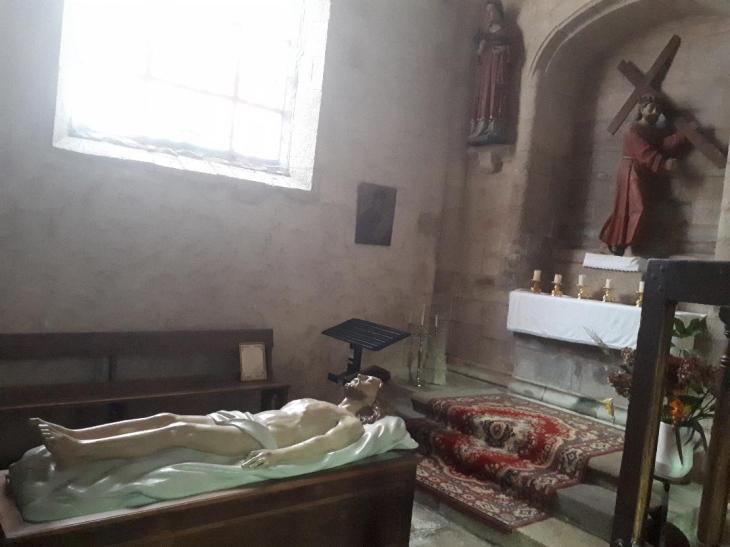 la trinite porhoet ch abbey de la Trinité mis en tombeau Christ sep20