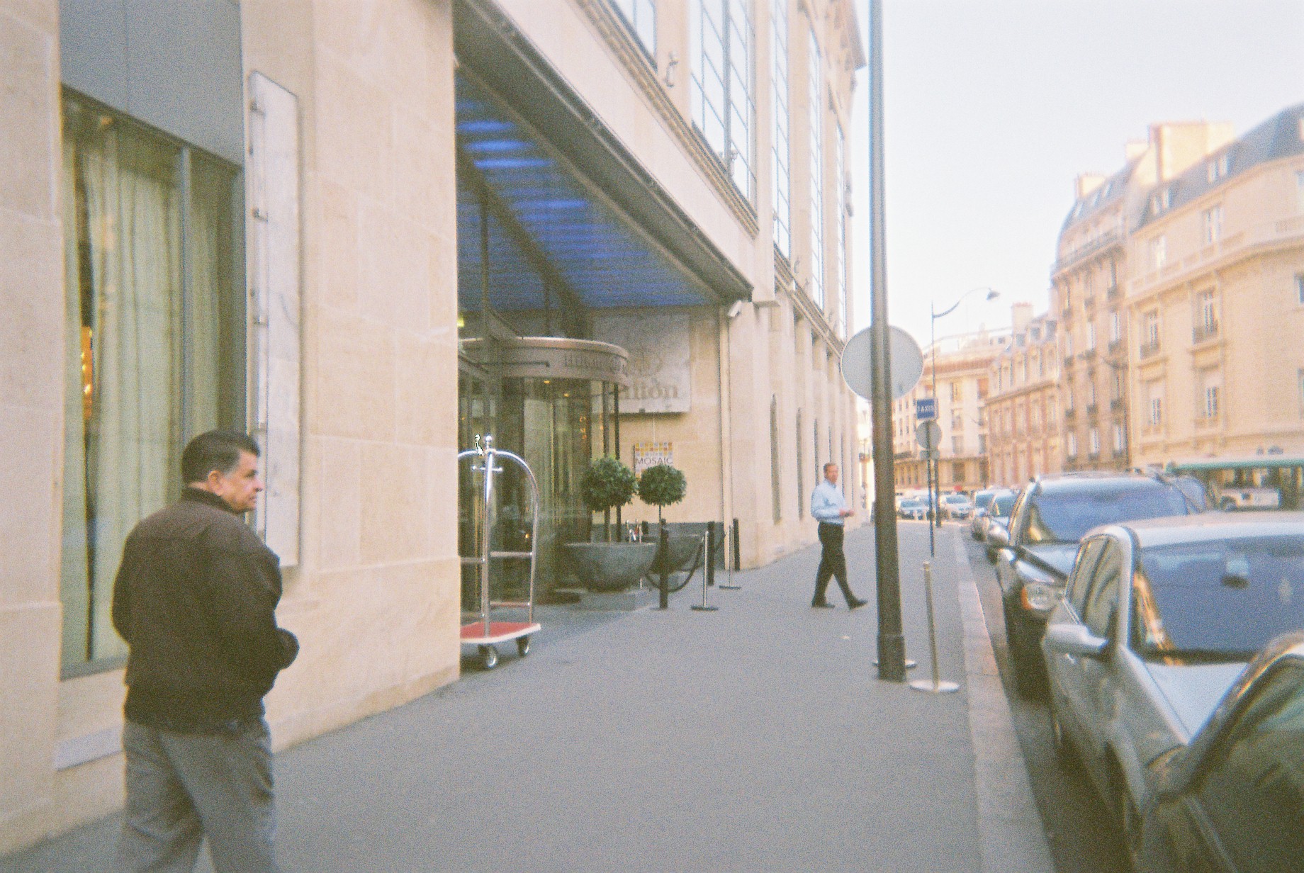 Paris Hilton Hotel C-E pipo get juan y reynol 28apr10