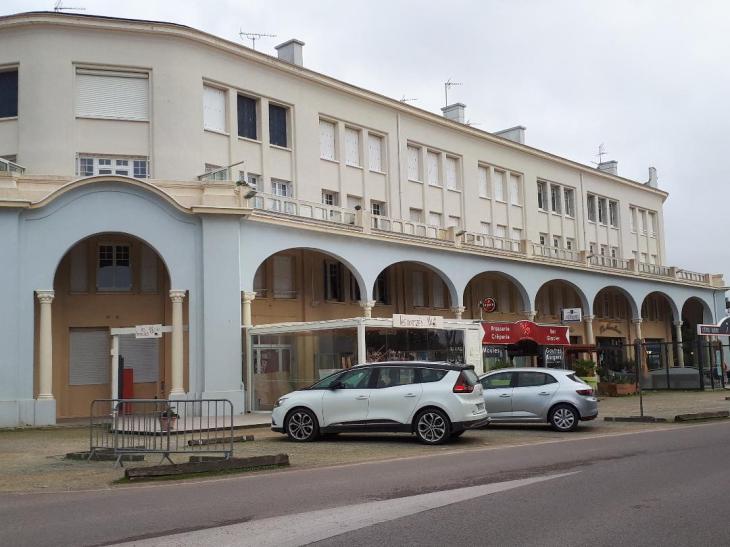 frehel architecture belles epoque stores oct20