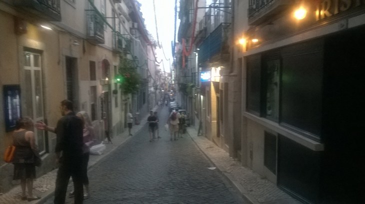 lisbon-barrio-alto-marisqueria-m-100-rua-do-norte-my15