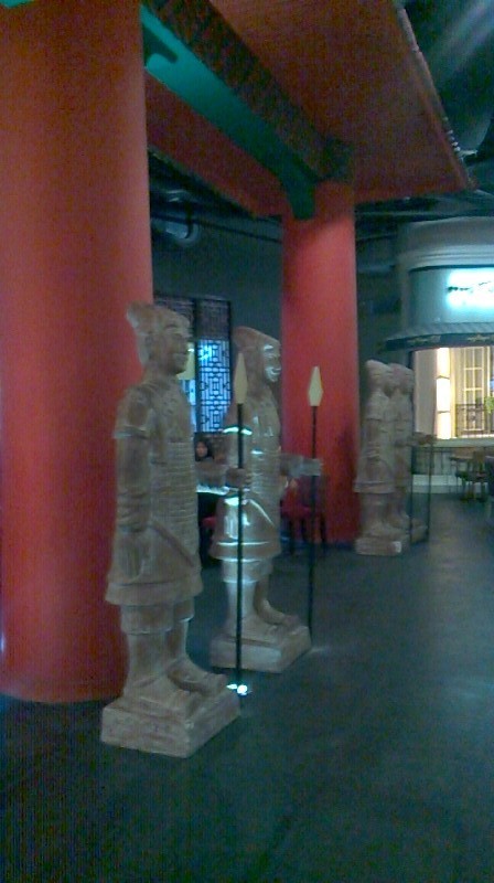 sura-statues-century-mall-jan16