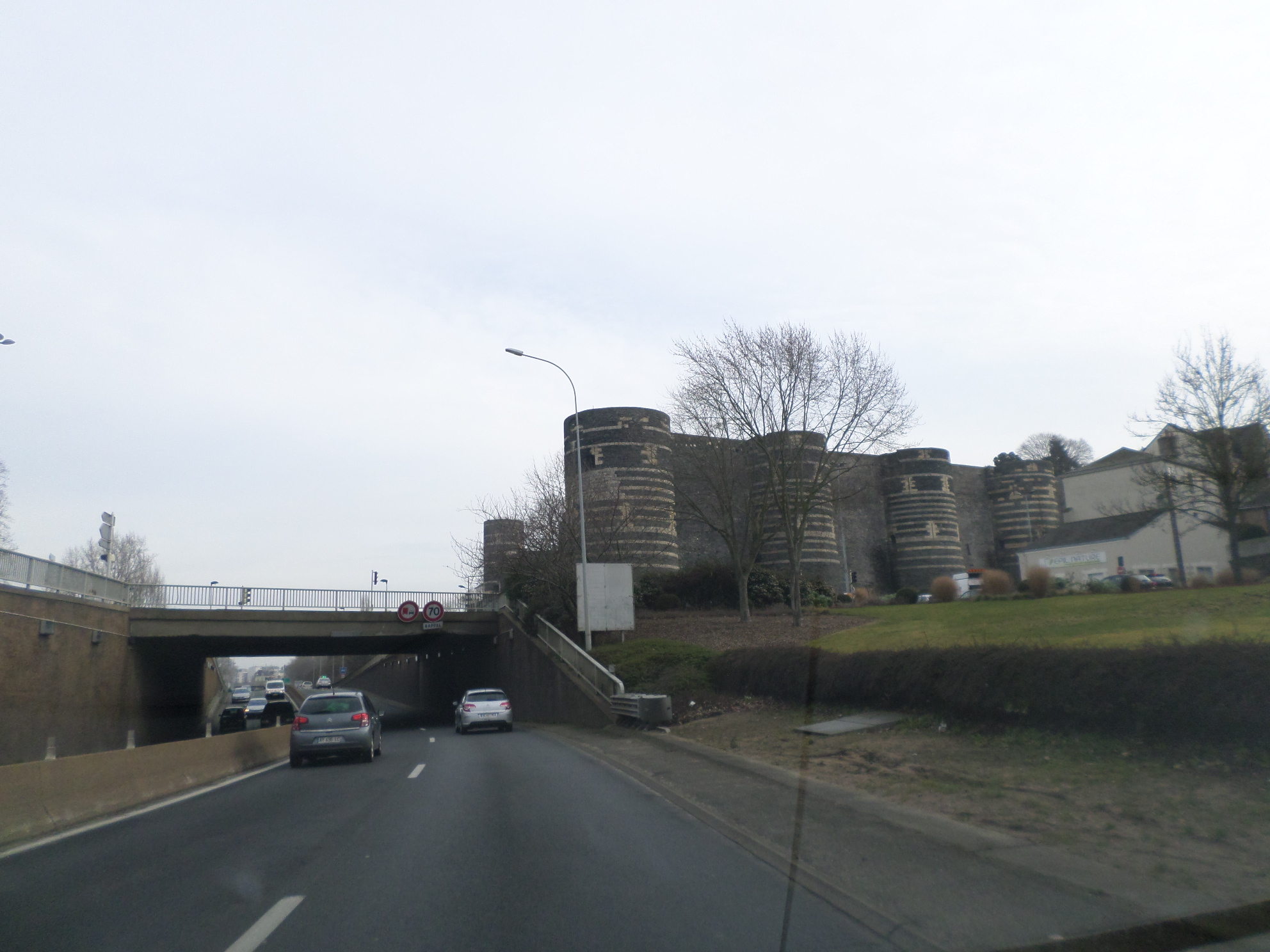 SAMSUNG CAMERA PICTURES