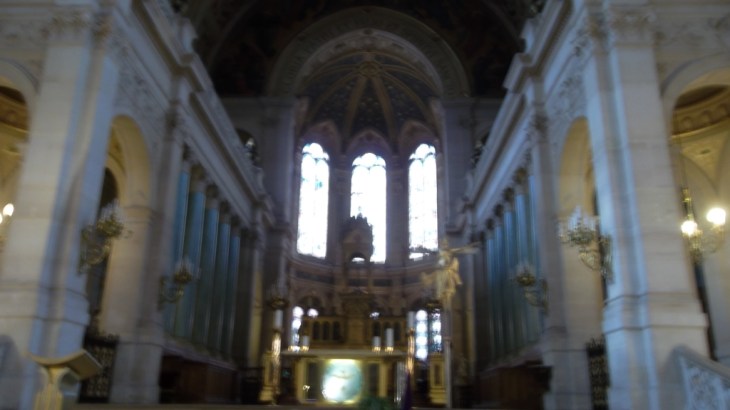 paris-church-la-trinite-nave-mar13