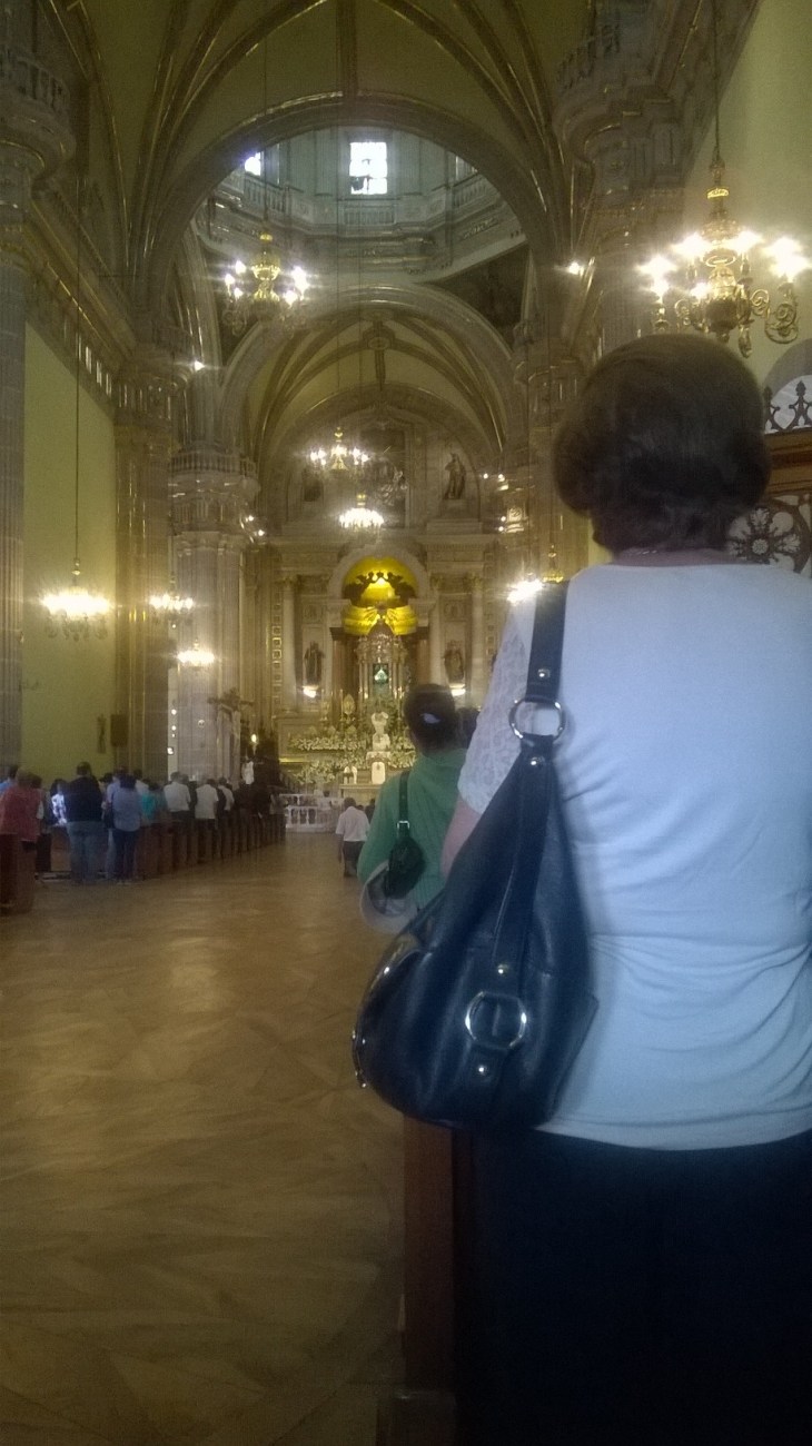 san-juan-de-los-lagos-church-nave-apr15