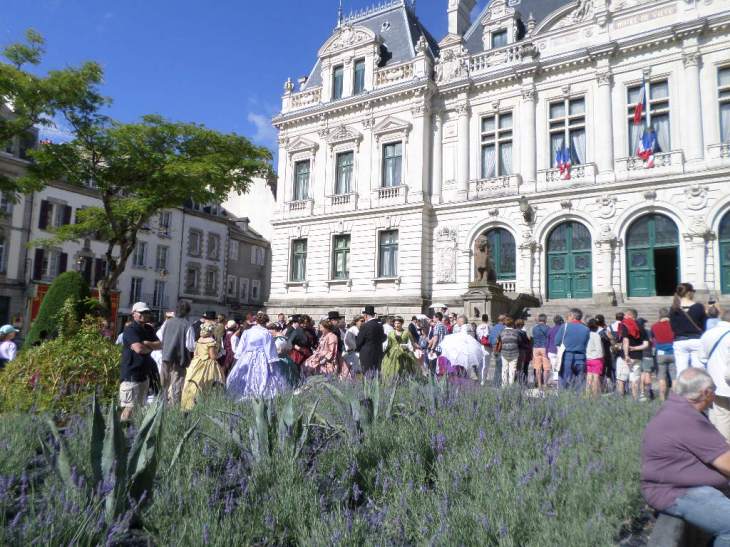 SAMSUNG CAMERA PICTURES