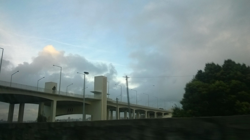 porto-bridge-arrc3a1bida-from-taxi-rte-hotel-feb17