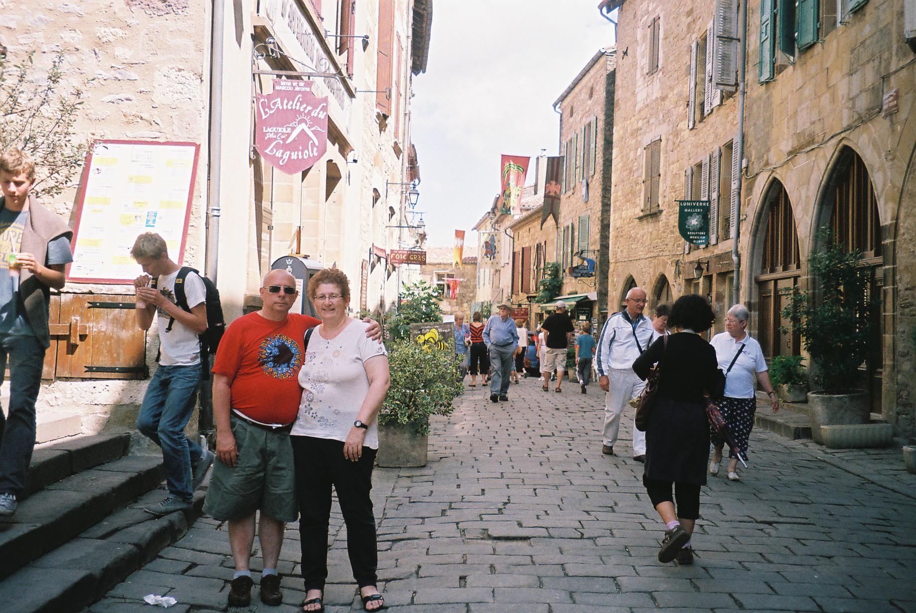 Cordes sur ciel grand rue PF MF jul10