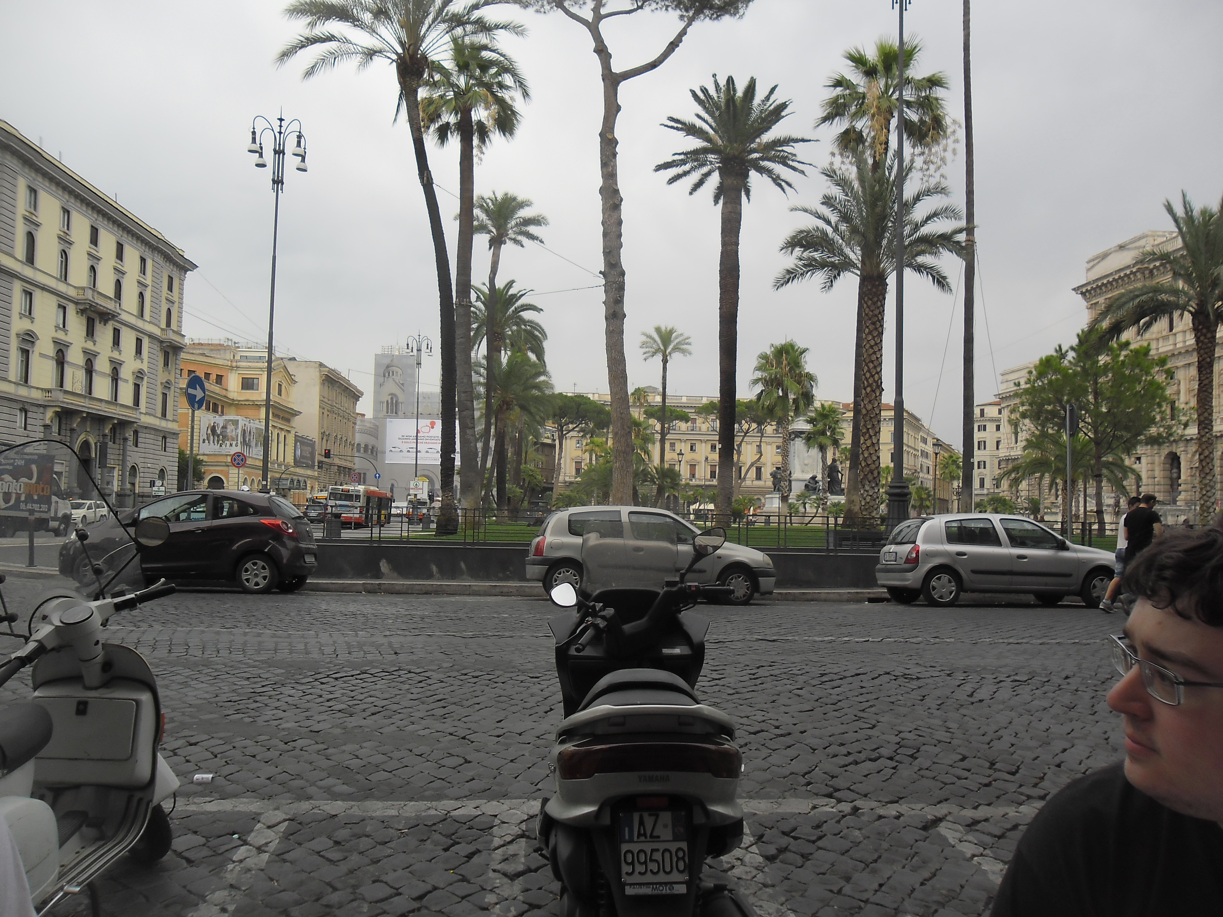 roma-piazza-cavour-front-resto NF -aug13