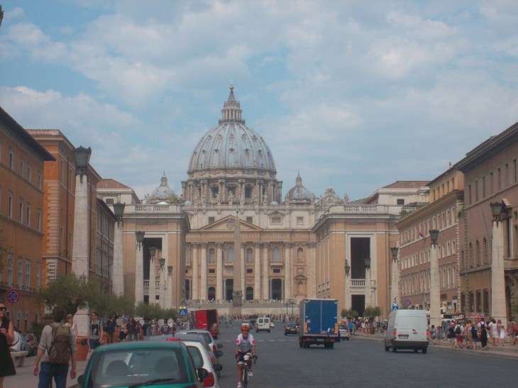roma-st-peters-arriving-conciliazione-aug13