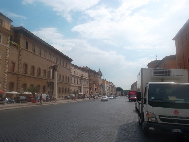 roma-via-della-conciliazione-aug13