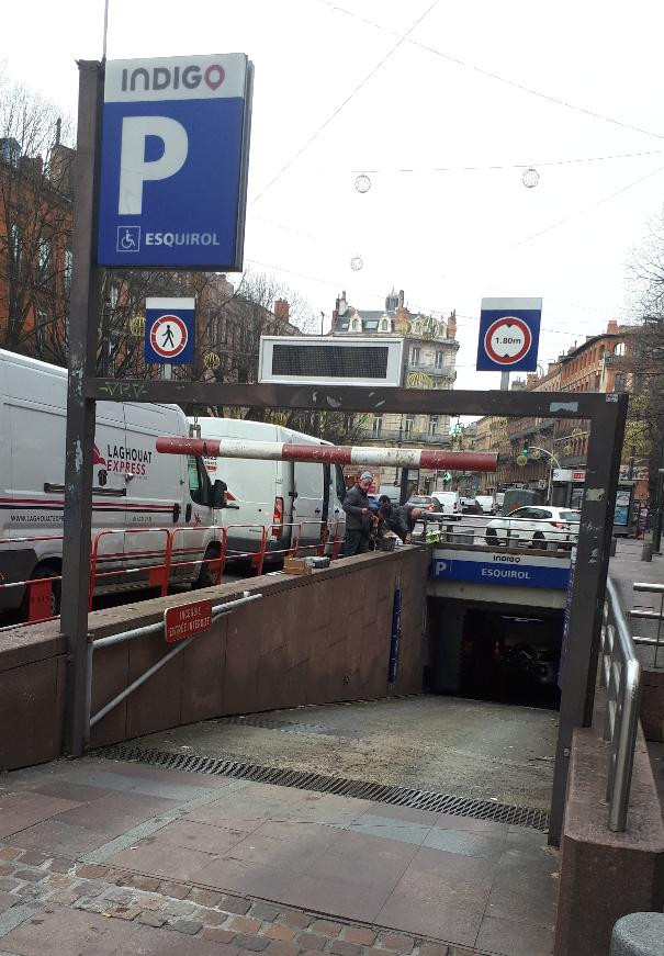 toulouse-pl-esquirol-parking-ent-jan20