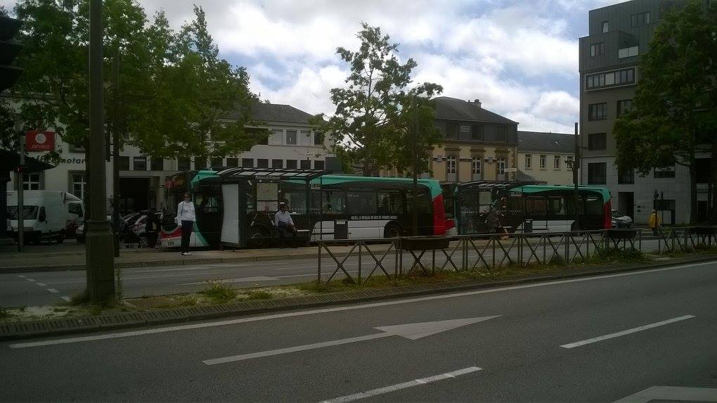 vannes pl de la Republique bus terminal jun17