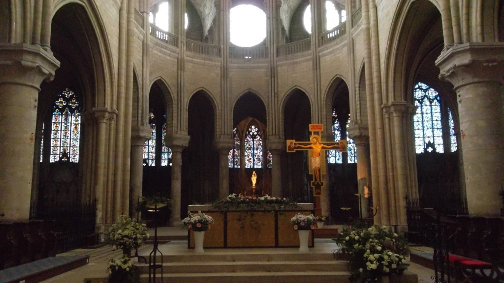 mlj-ch-nd-main-altar-jun12