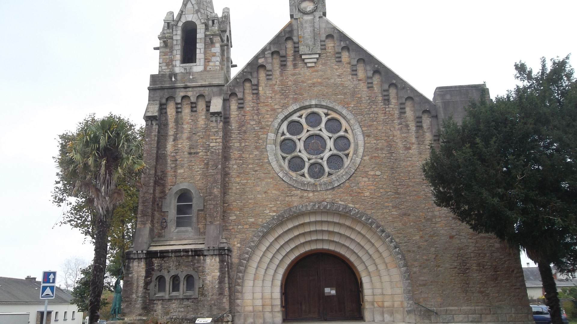auray-ch-charles-de-blois-front-oct12
