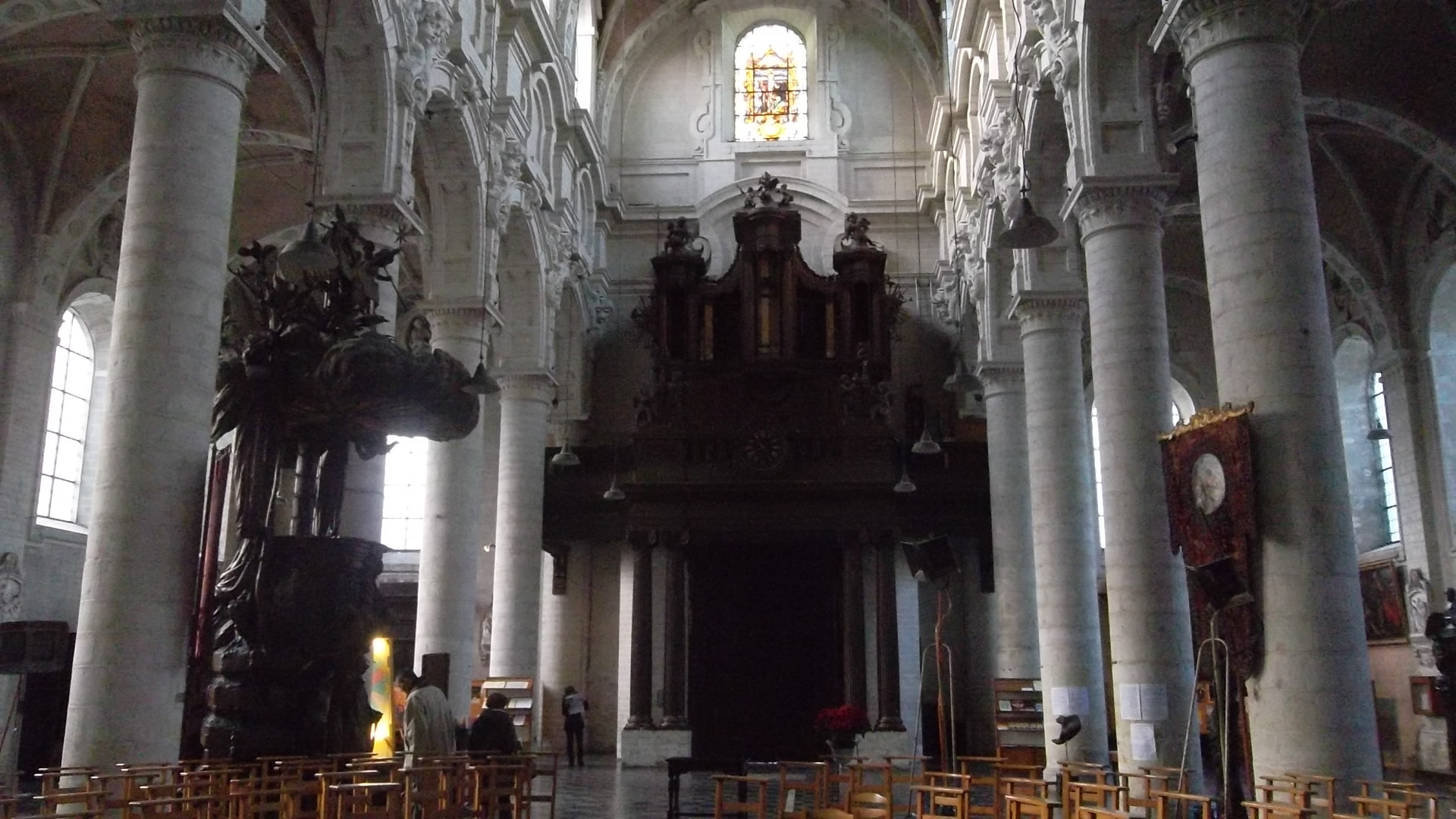 bru-église-saint-jean-baptiste-au-béguinage-organ-dec12