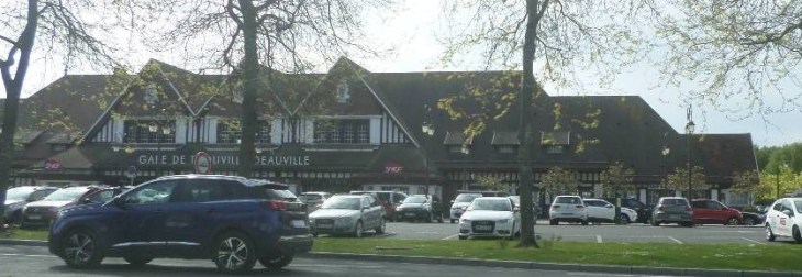 deauville-gare-trouville-deauville-trains-may19
