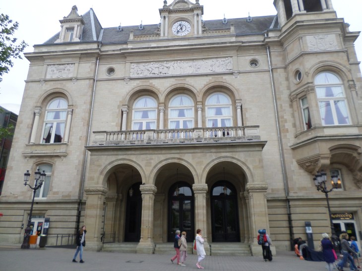 SAMSUNG CAMERA PICTURES