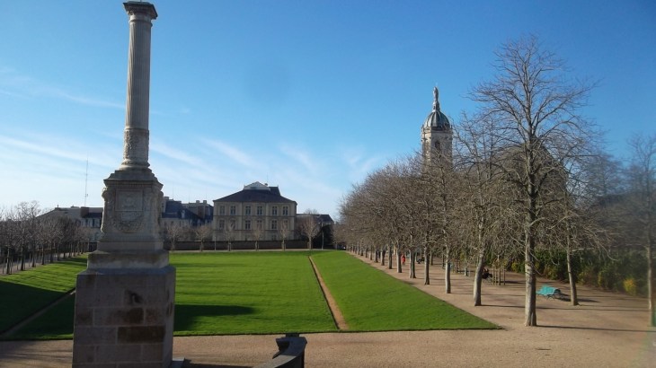 rennes-parc-du-thabor-toward-st-melaine-dec13