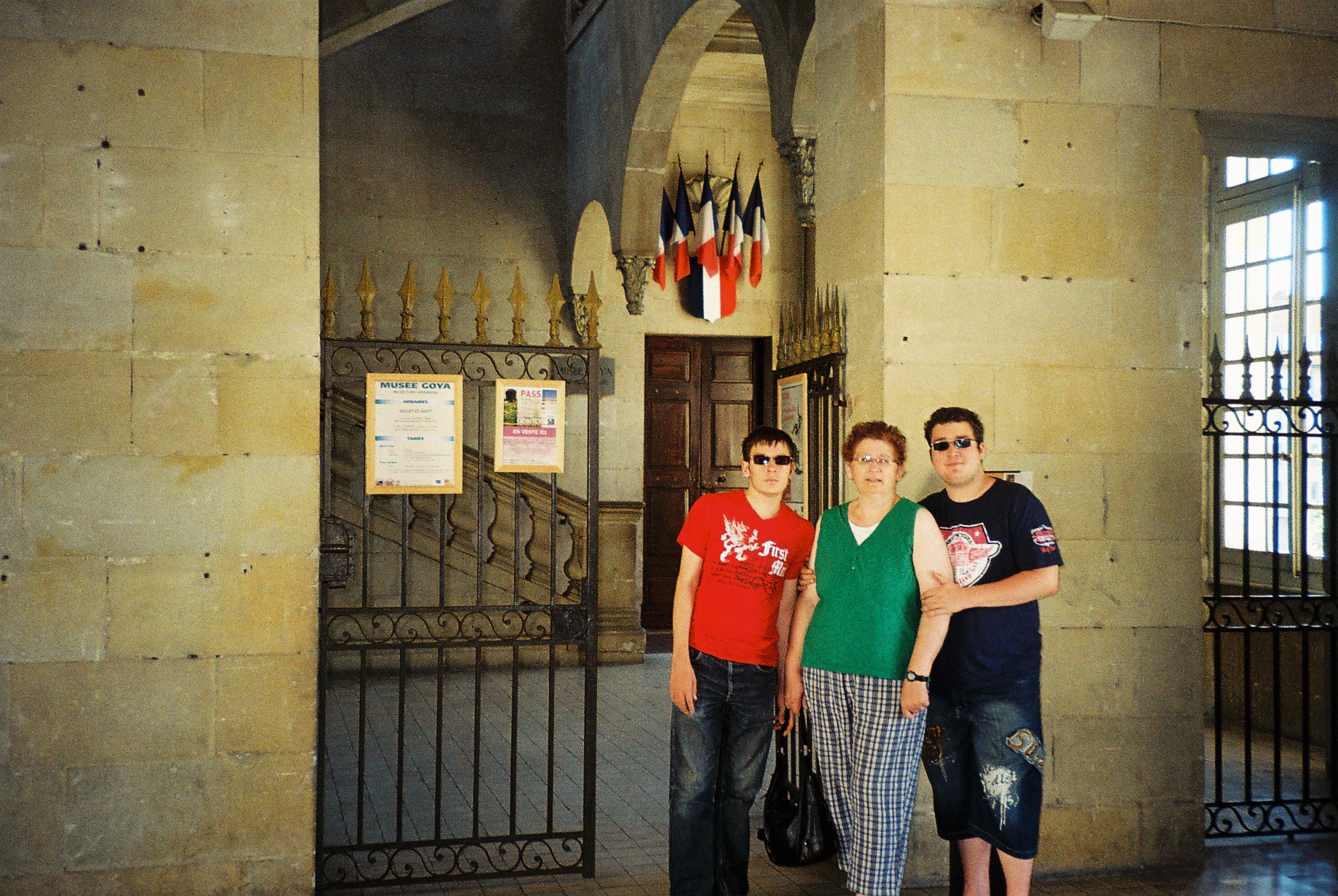 Castres hotel de ville and musee Goya ent jul10