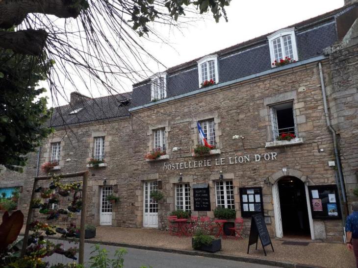 elven-lion-d-or-resto-front-jul18