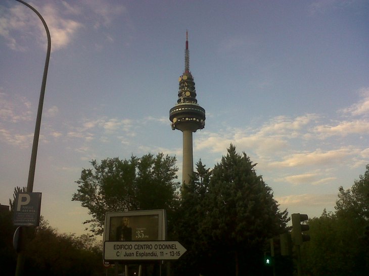 Madrid Torre España closeup sep12