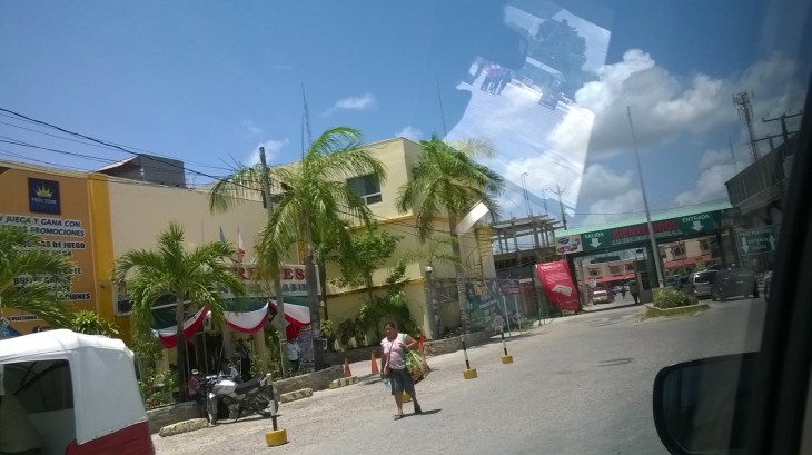 mex duty free passing border belize jul14