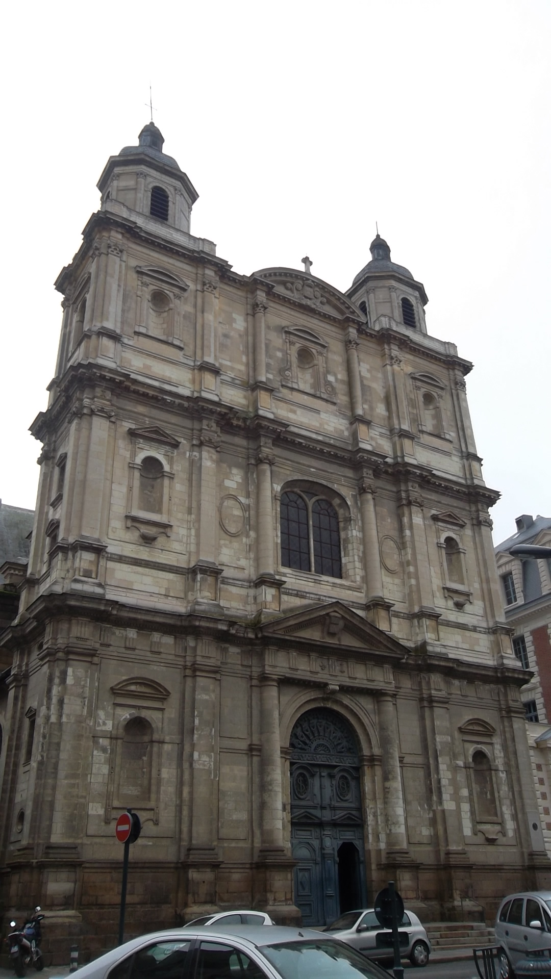 rennes-ch-toussaints-front-oct12