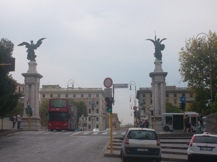 roma ponte emanuele vittorio II aug13