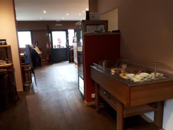 brech-au-coq-en-pate-dining-room-jan18