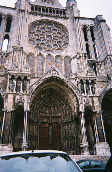 chartres-cathedral-front