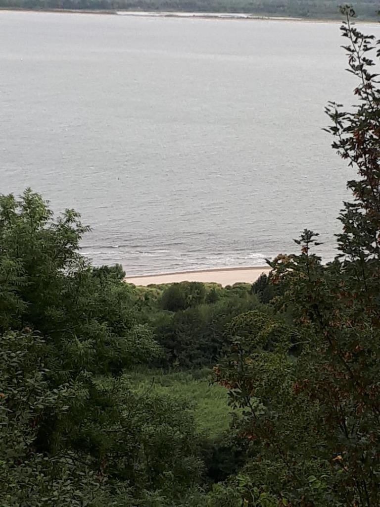 hon-cote-de-grace-cross-to-beach-and-le-havre-aug18