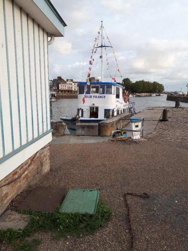 hon-jolie-france-cruiser-boat-aug18