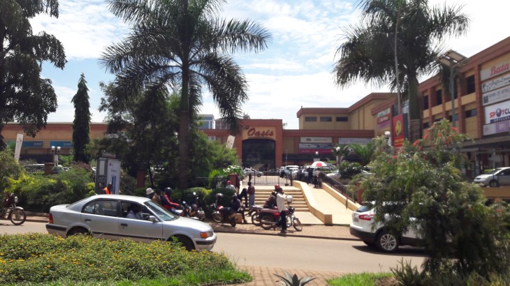 kampala-oasis-mall-entrance-passing-apr18