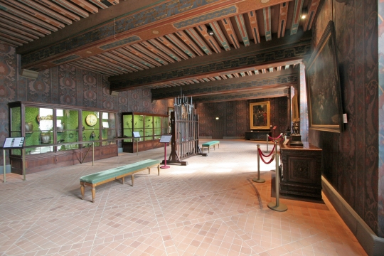 blois-chateau-salle-des-gardes-jun08