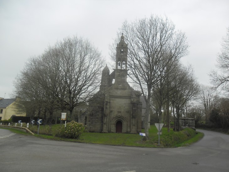 gouezec-chapelle-notre-dame-de-trois-fontaines-mar14