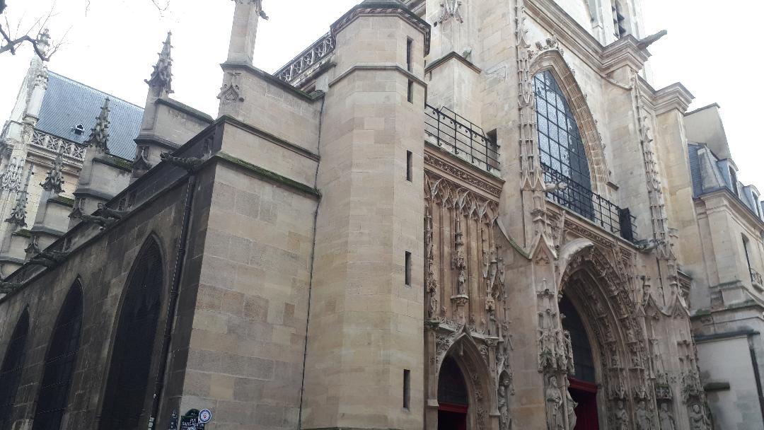 paris-ch-st-merri-front-nov19