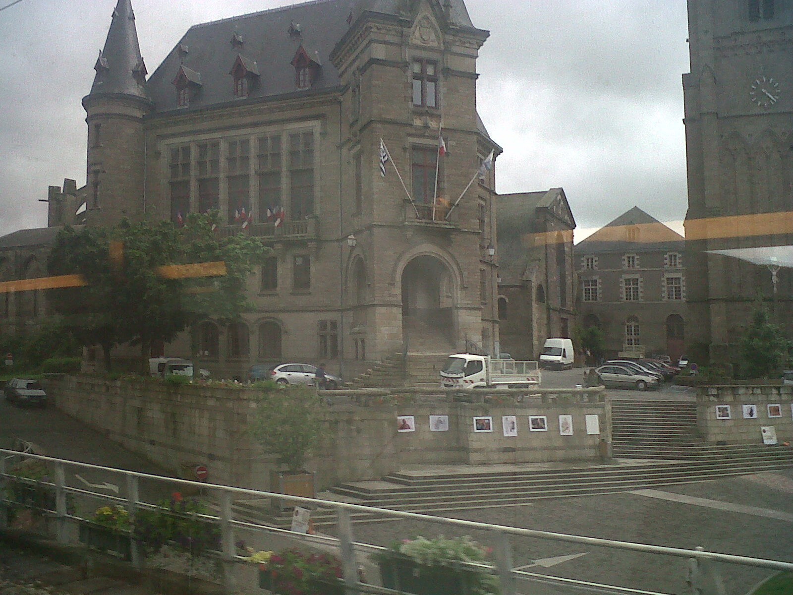 redon hotel de ville train passing jun12