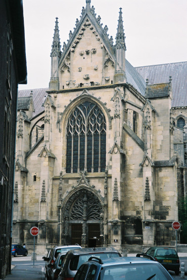 reims-basilica-st-remi-front