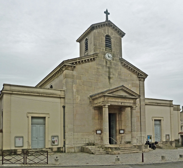 Versailles-eglise-Sainte-Elizabeth-front-jan12