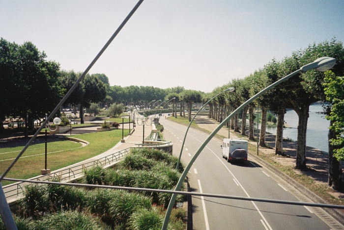 agen-passarelle-quai-boudin-over-the-garonne-pont-canal-1
