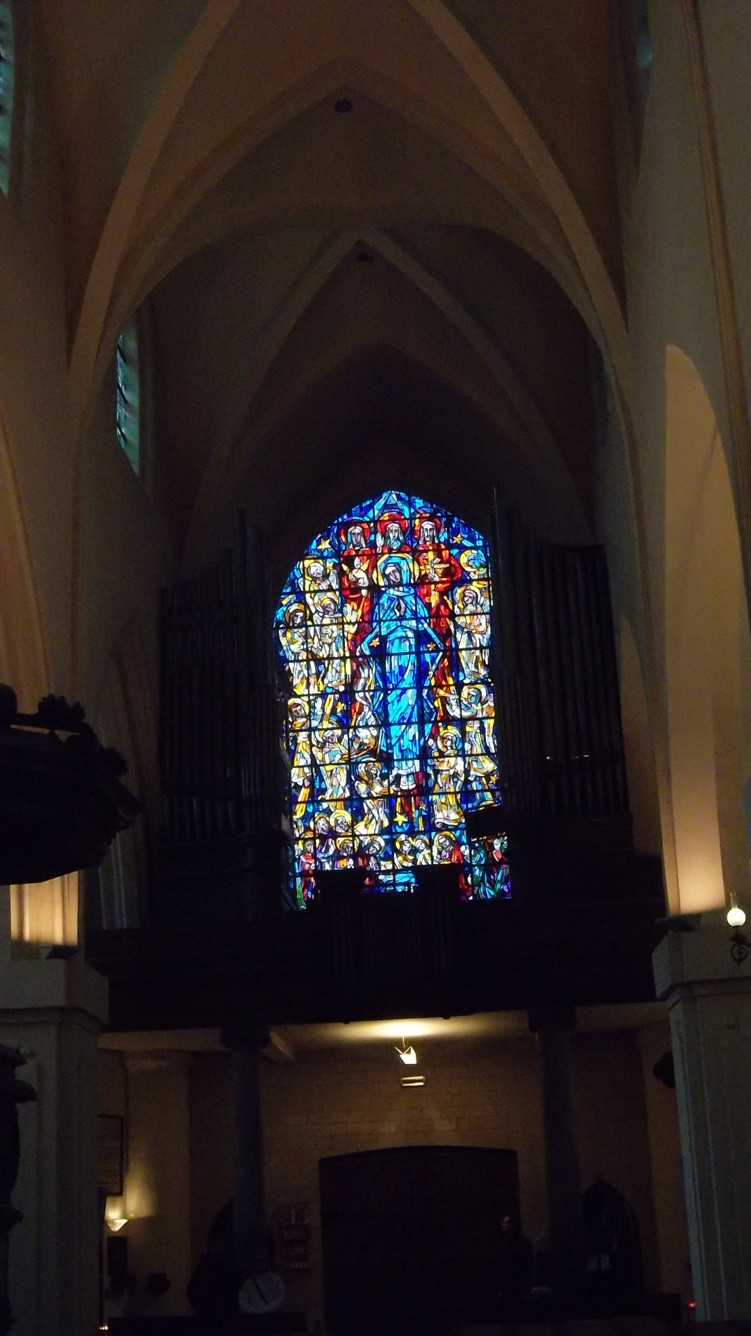 bru-ch-st-nicolas-stained-glass-and-organ-dec12