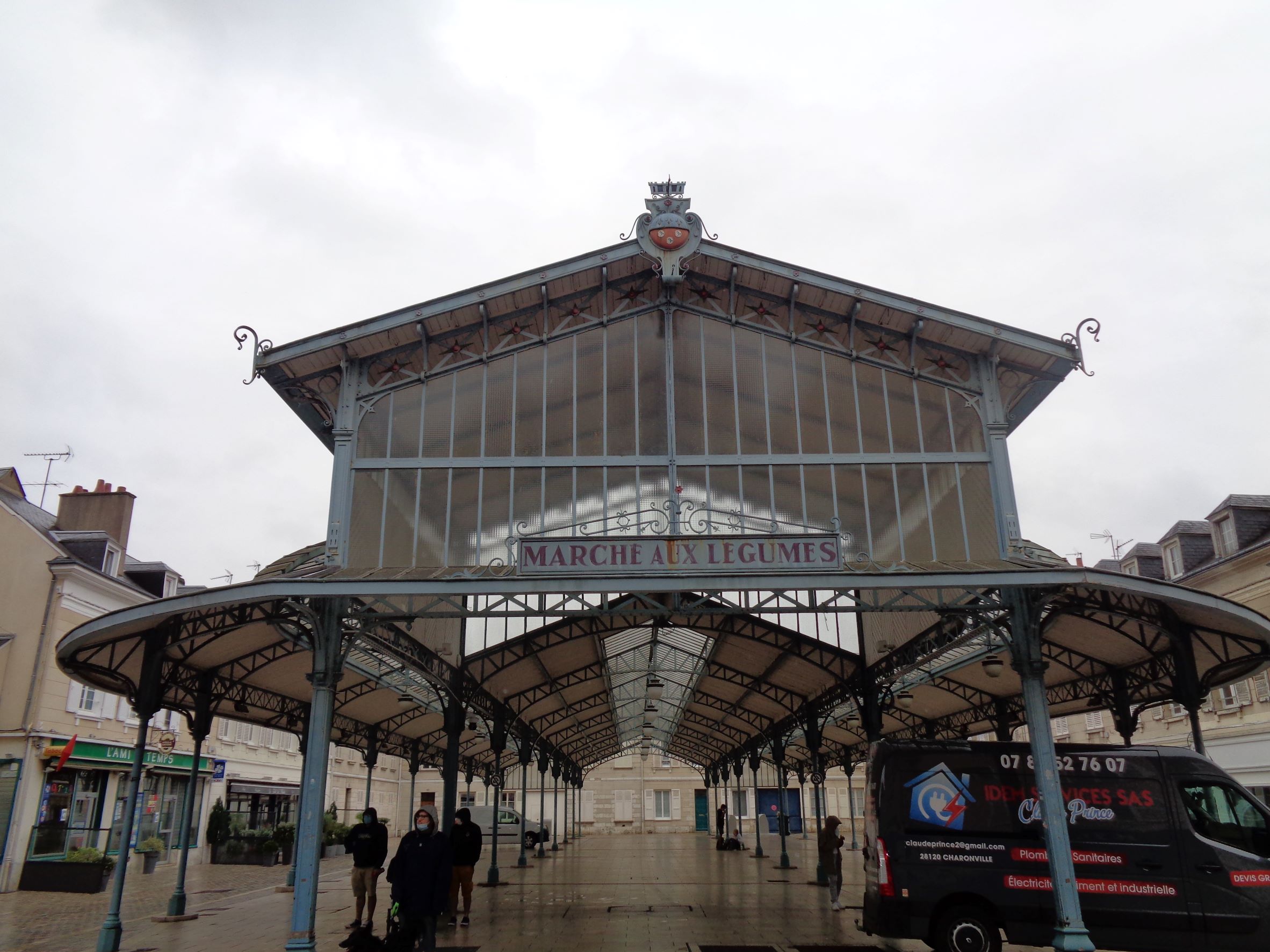 Chartres halle covered market pipo et boys sep21