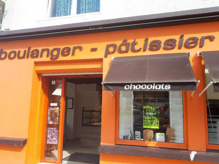 gourin-boulangerie-salon-de-the-le-clec-h-rue-jacques-rodalle-jul19