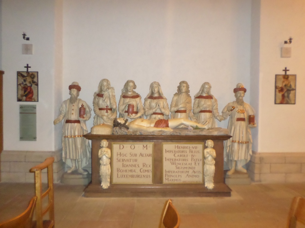 lux-cat-nd-the-entombment-aug15