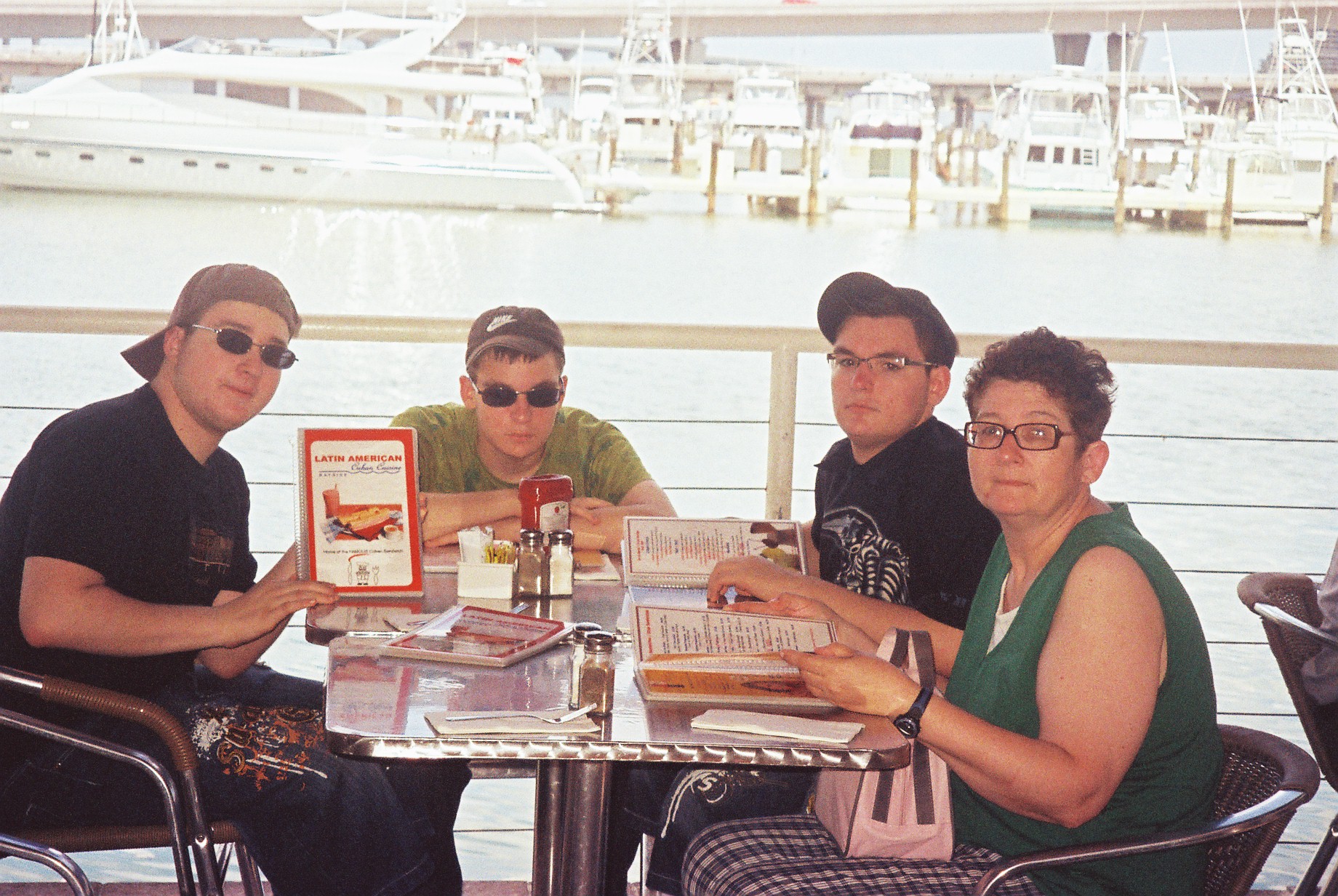 miami-latin-american-cafeteria-bayside-aug09