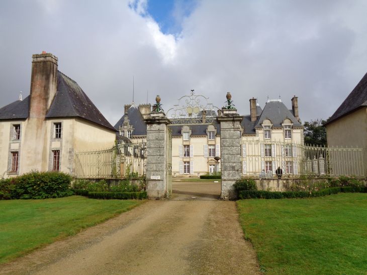 Plu chateau keronic arriv ent sep21